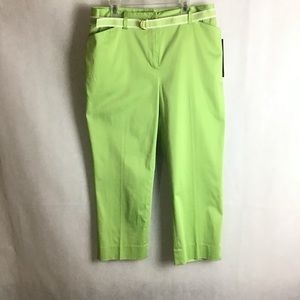 Jones NY Signature Stretch Belted Capri Pants 6